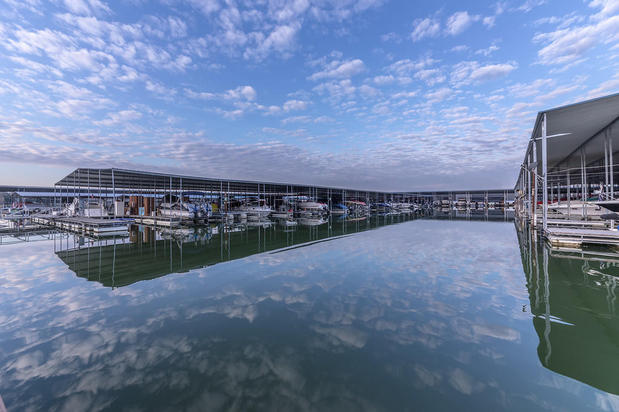 Images Chandler's Landing Marina