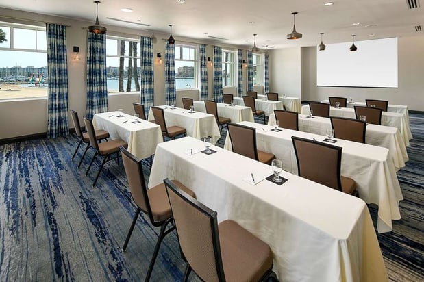 Images Jamaica Bay Inn Marina Del Rey, Tapestry Collection by Hilton
