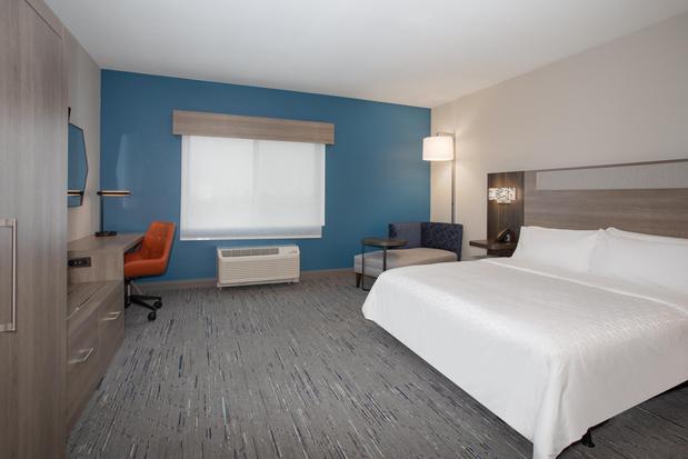 Images Holiday Inn Express & Suites Idaho Falls, an IHG Hotel