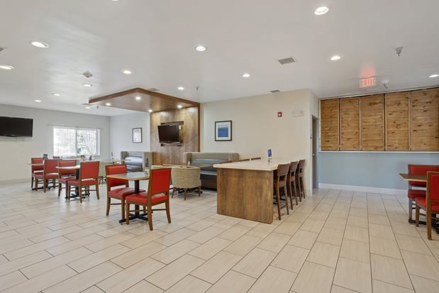 Images Holiday Inn Express & Suites Torrington by IHG