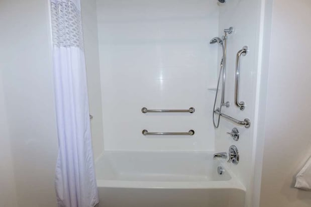 Images Hampton Inn & Suites Syracuse North Airport Area