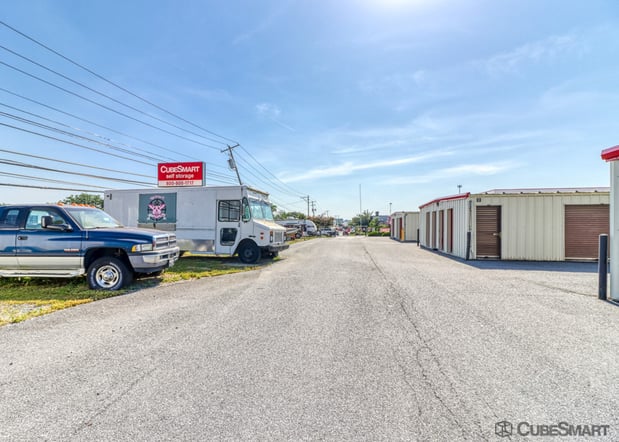Images CubeSmart Self Storage