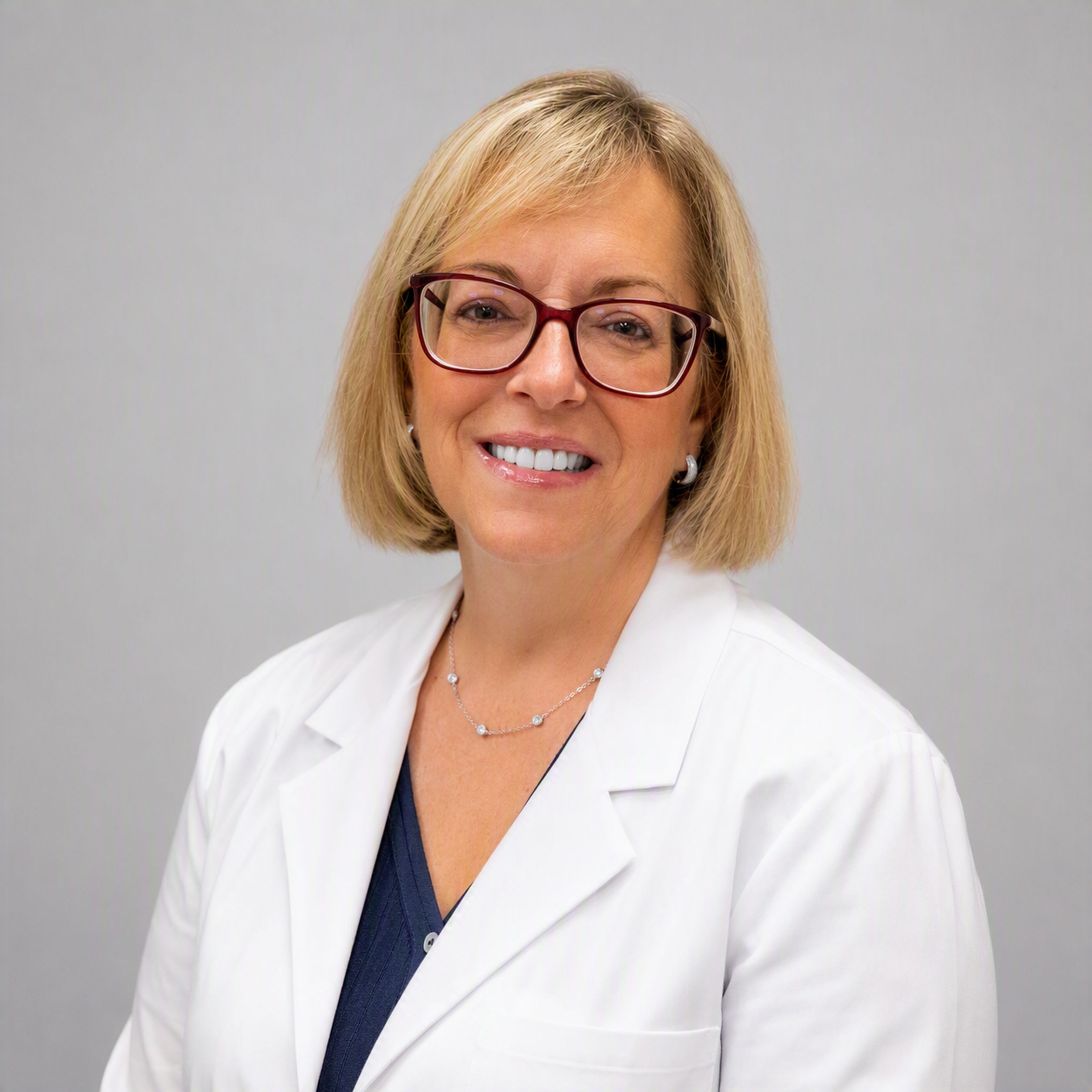 Kimberly Ann Moniz, APRN - The Villages, FL - Family Medicine, Other Specialty, Geriatrician, Internal Medicine, Other, Pain Medicine