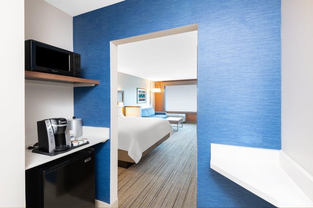 Images Holiday Inn Express & Suites Phoenix - Airport North by IHG