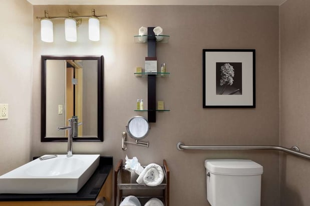 Images DoubleTree by Hilton Hotel Savannah Airport