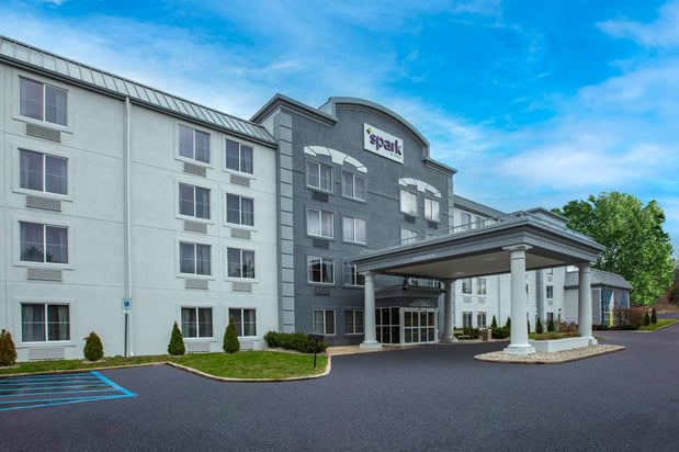 Images Spark by Hilton Walker Grand Rapids North