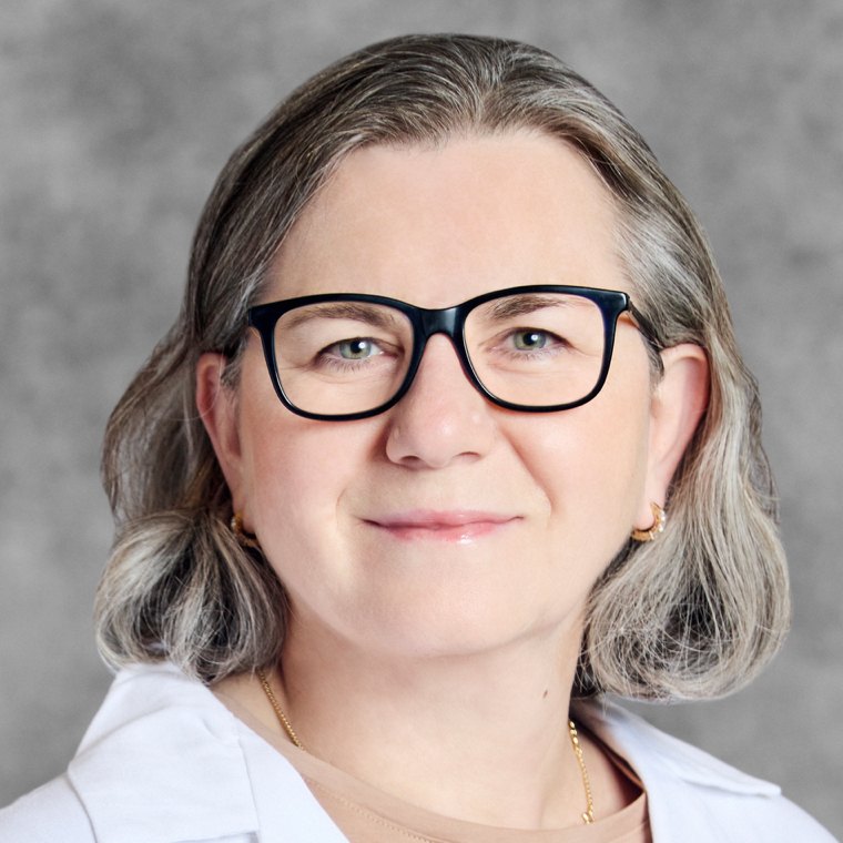 Iwona Rawinis, MD - Bethpage, NY - Pulmonology, Pulmonologist