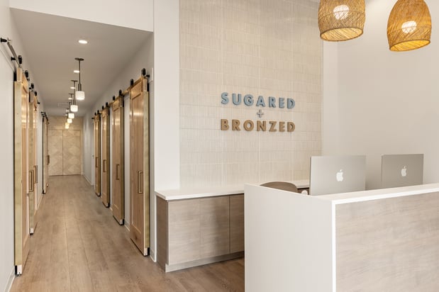 Images SUGARED + BRONZED (Huntington Beach)