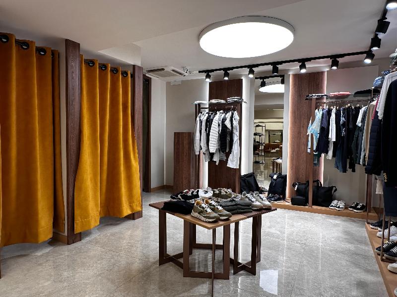 Images Look Calzature Abbigliamento e Accessori