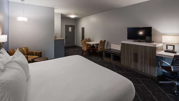 Images Best Western Plus Appleton Airport/Mall Hotel