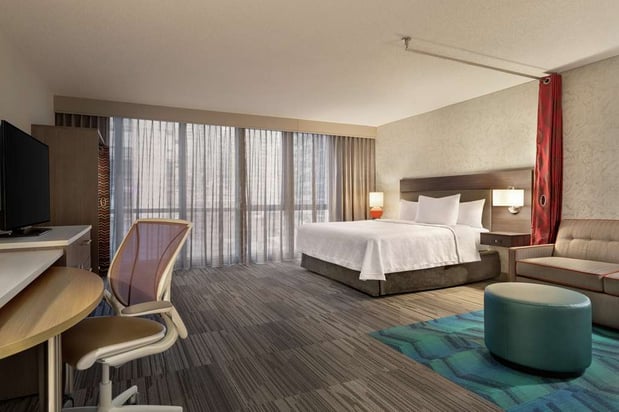 Images Home2 Suites by Hilton Chicago River North