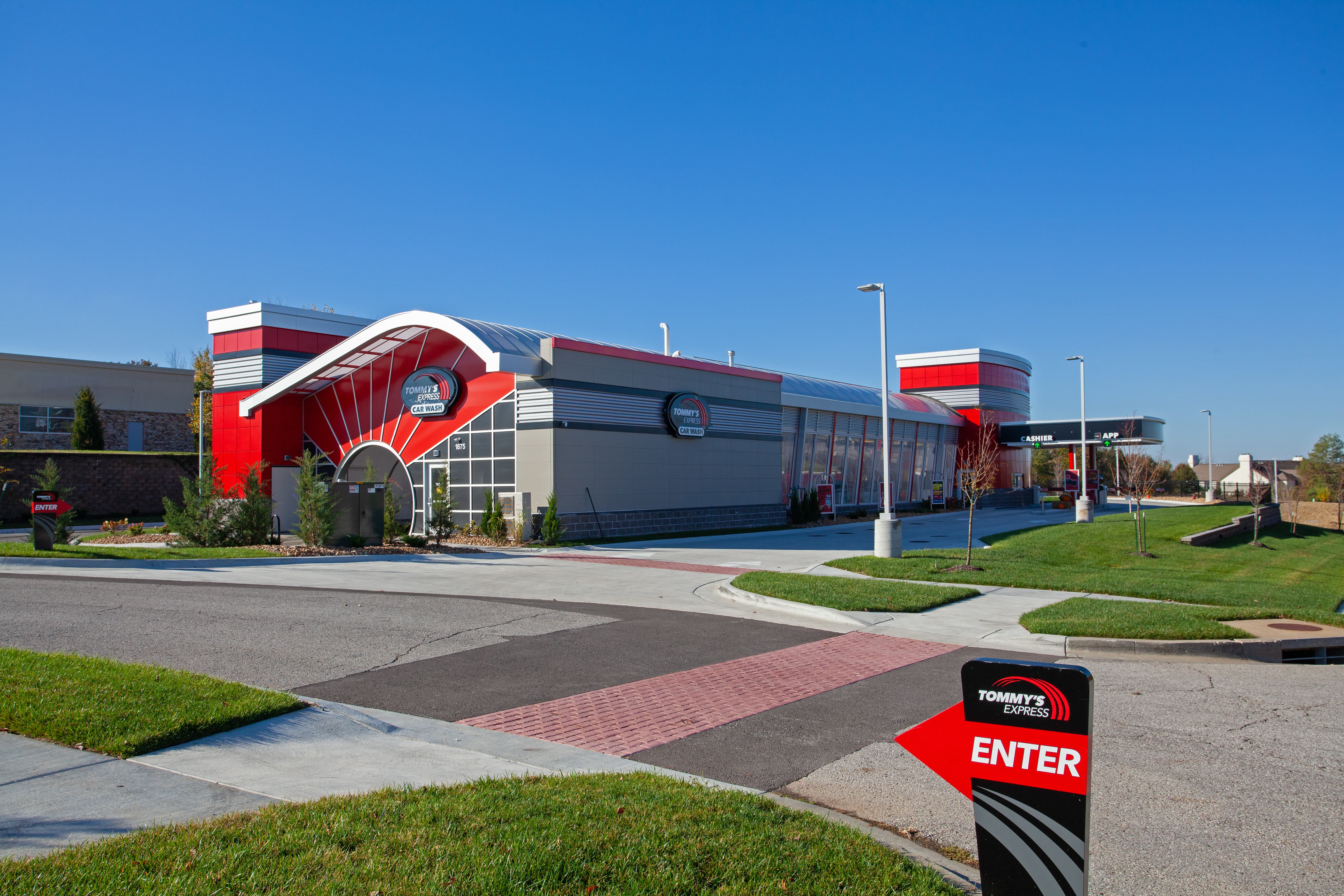 Tommy's Express Car Wash Image