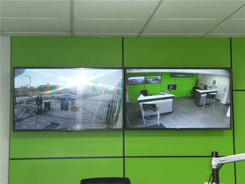 Security Screens - Extra Space Storage at 36155 Reading Ave, Willoughby, OH 44094