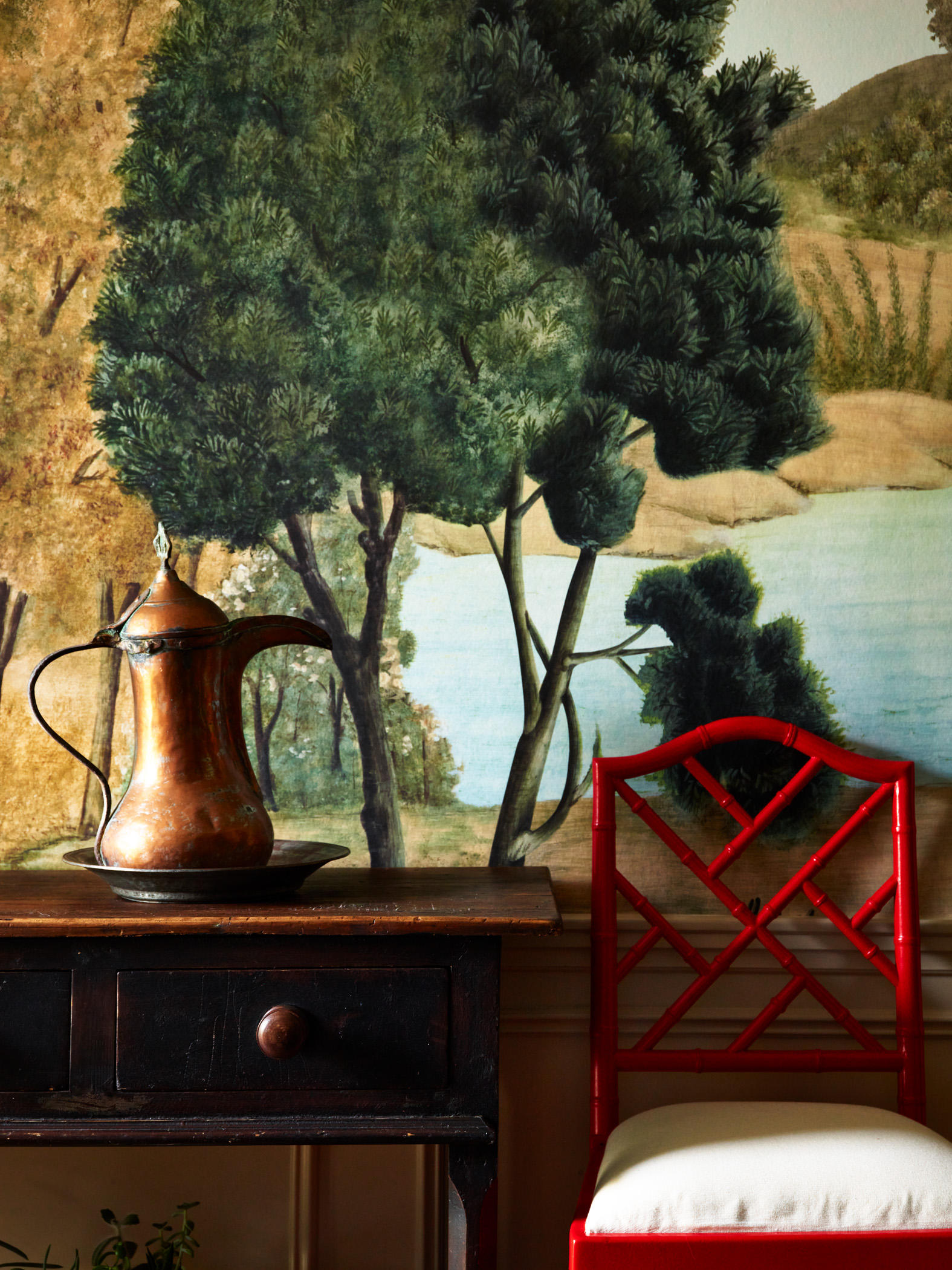 Gorgeous Dining Room with Chinoiserie and Tuscan Mural