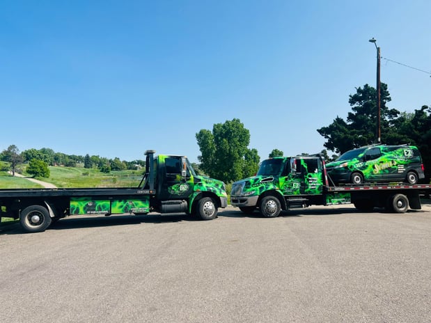Images EZ Towing Services