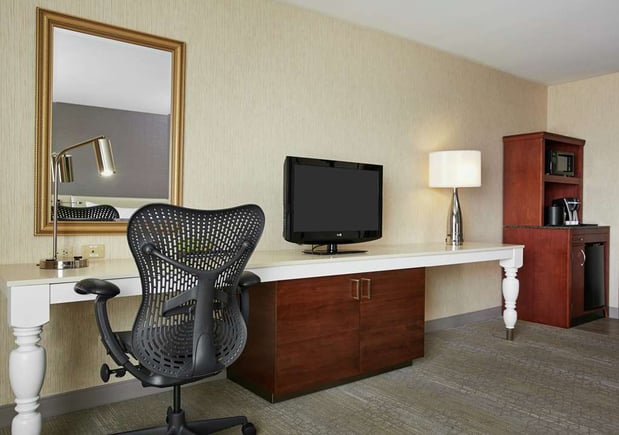 Images Hilton Garden Inn San Francisco Airport North