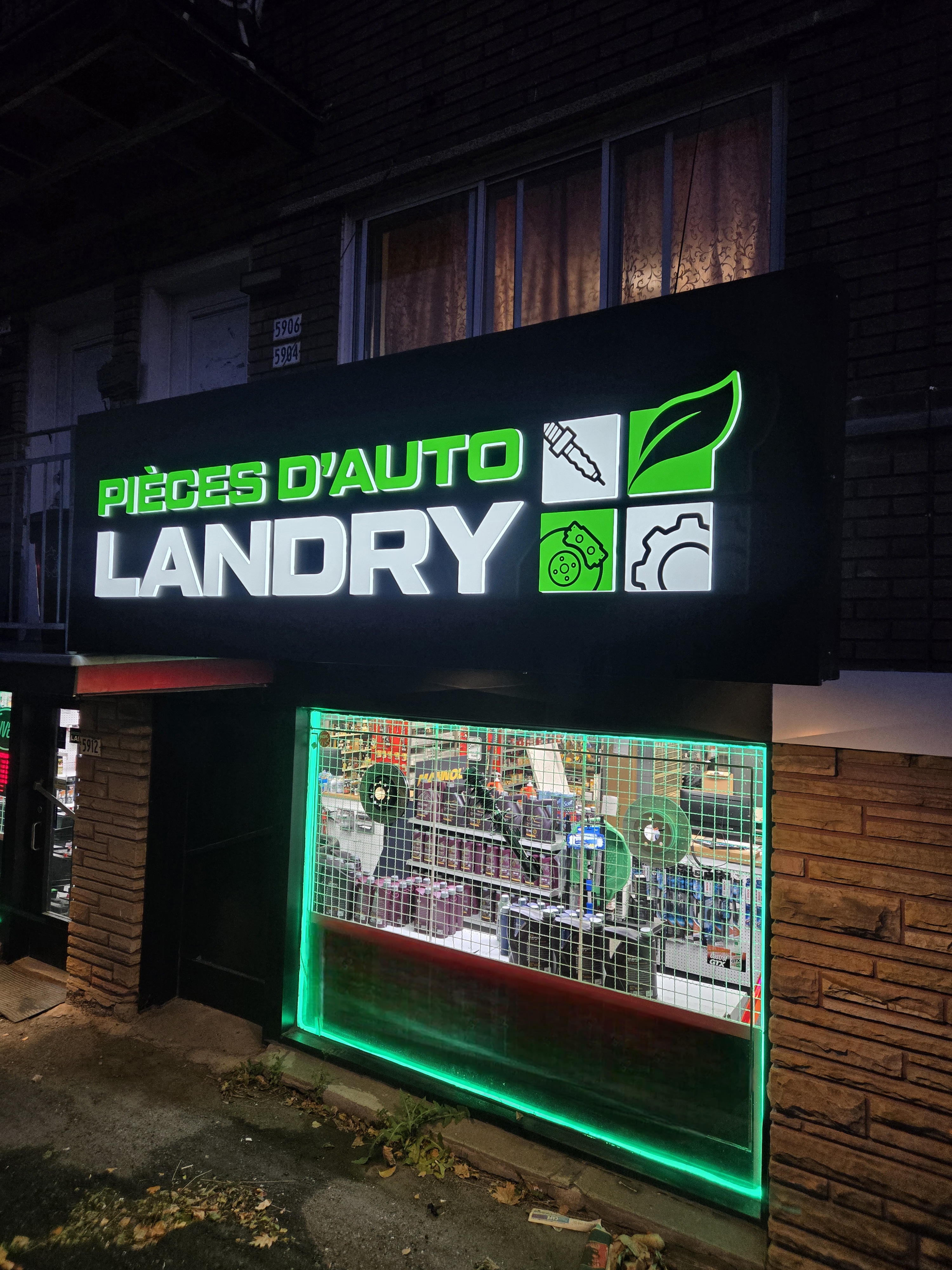 Images Pièces D'Auto Landry