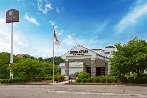 Images DoubleTree by Hilton Washington Meadow Lands Casino Area