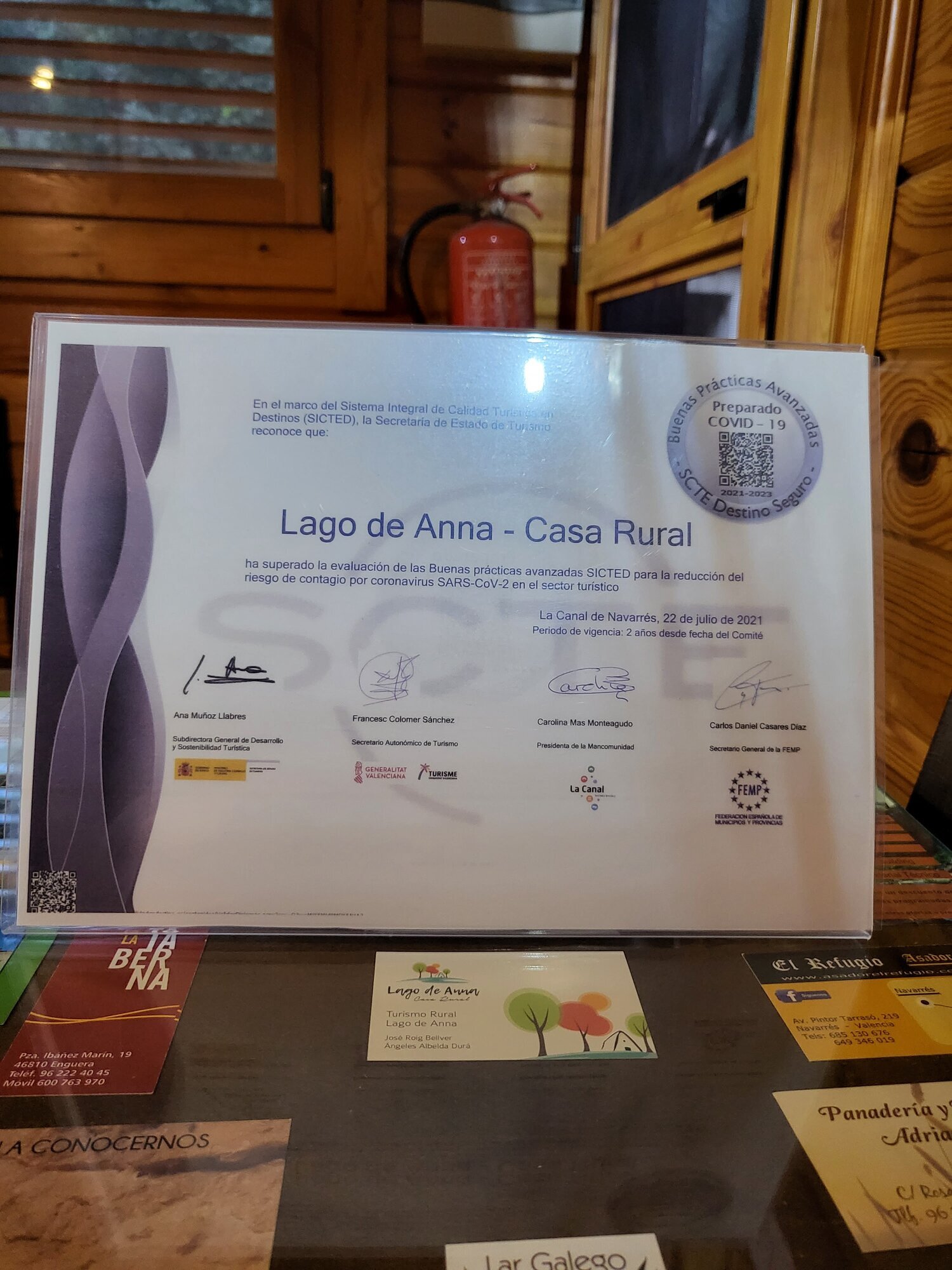 Images CASA Y CABAÑA DEL LAGO