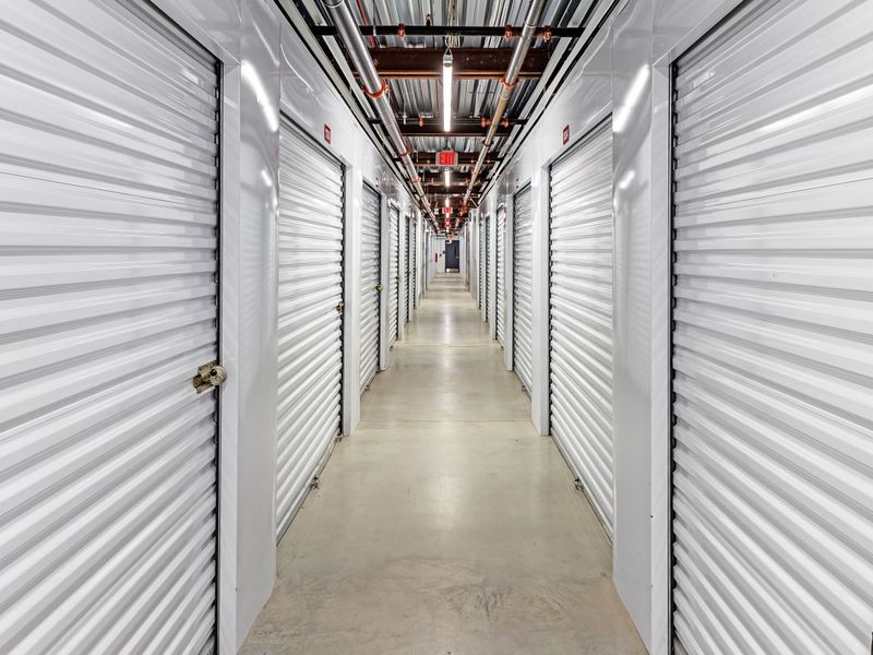 3880_Interior Units 