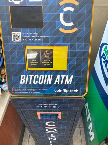 Images CoinFlip Bitcoin ATM - Holiday Station Store #3519 (Maplewood)