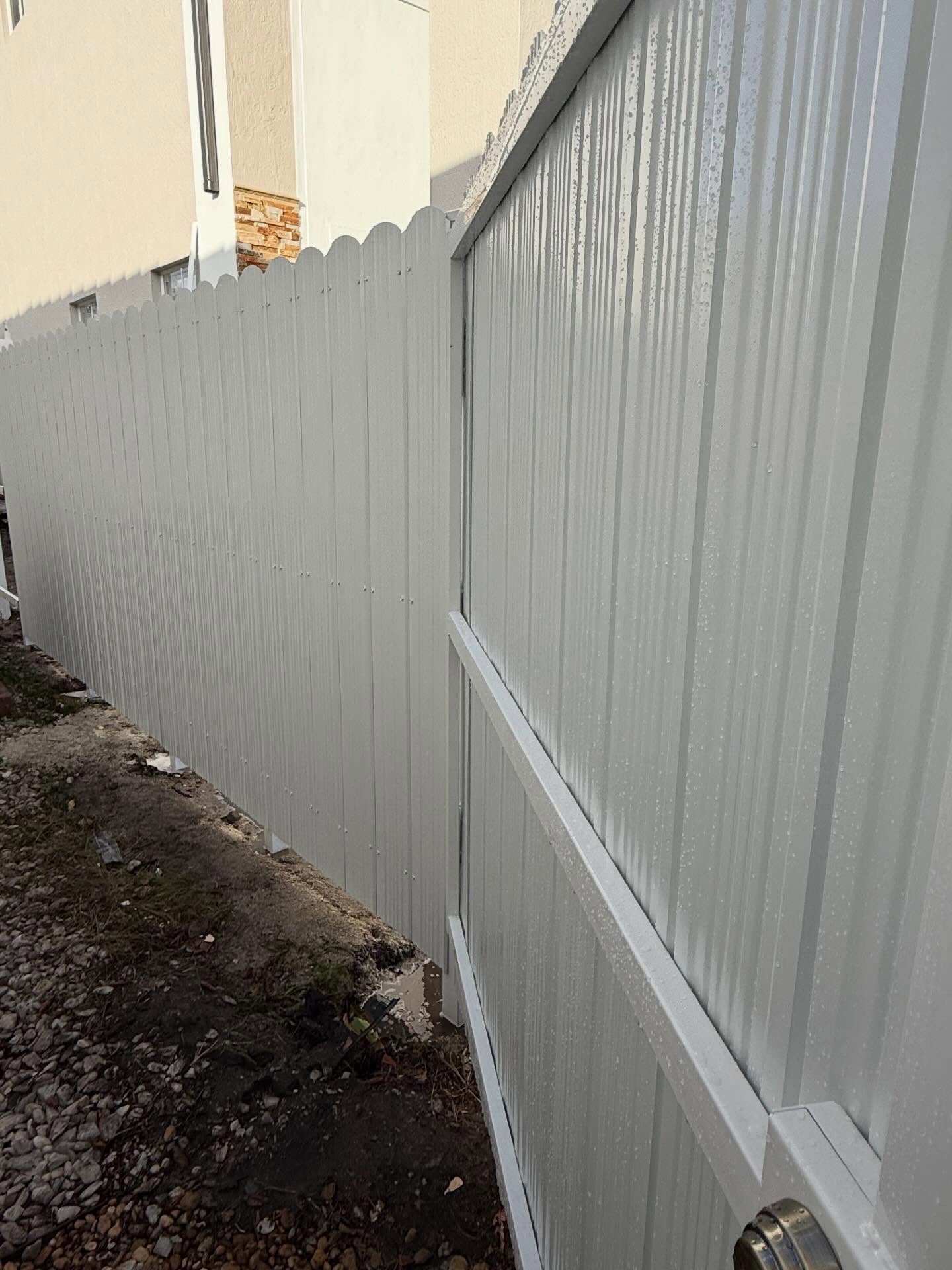 Camerotta Fence Image