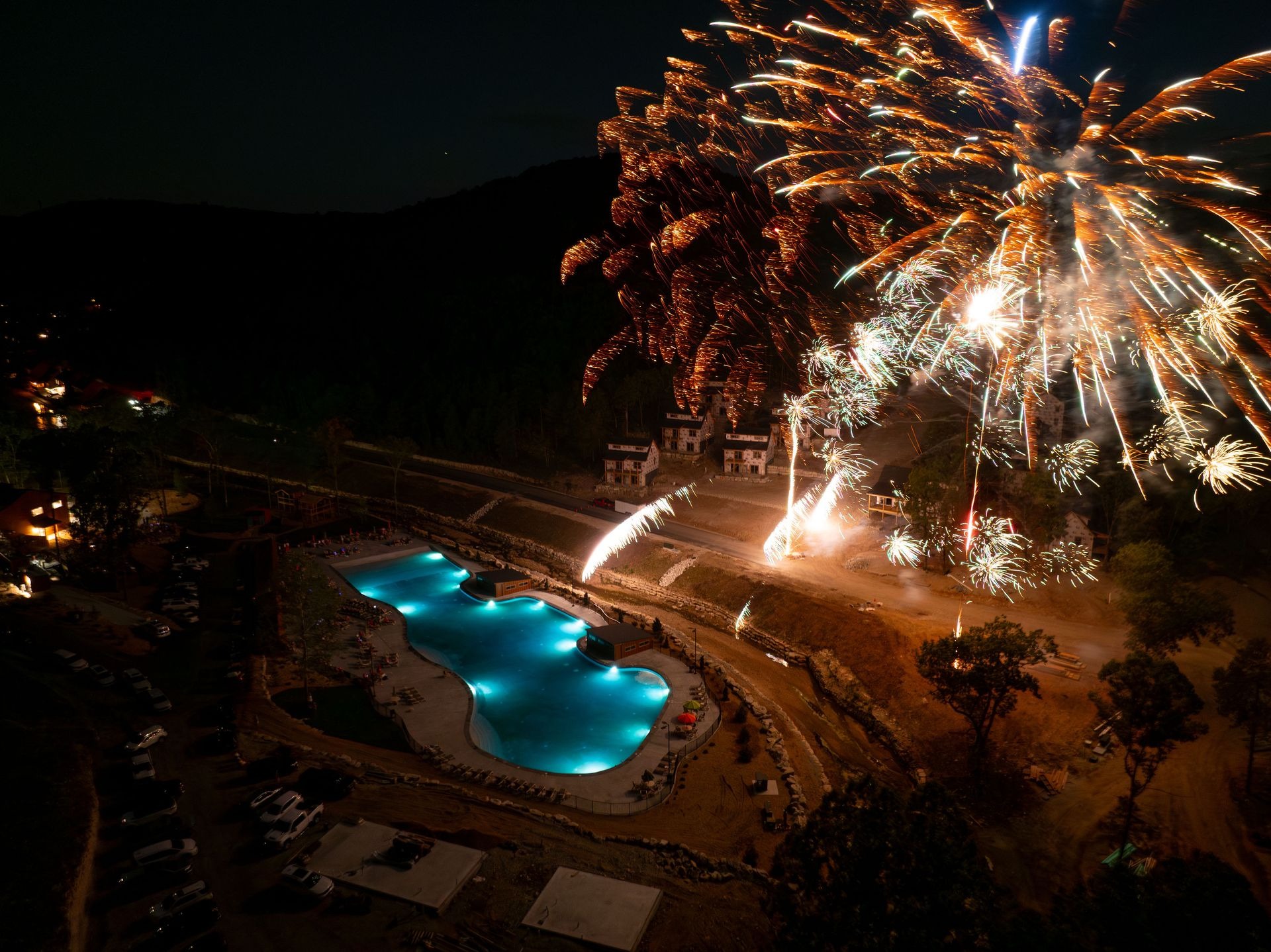 Holiday Pools of the Ozarks