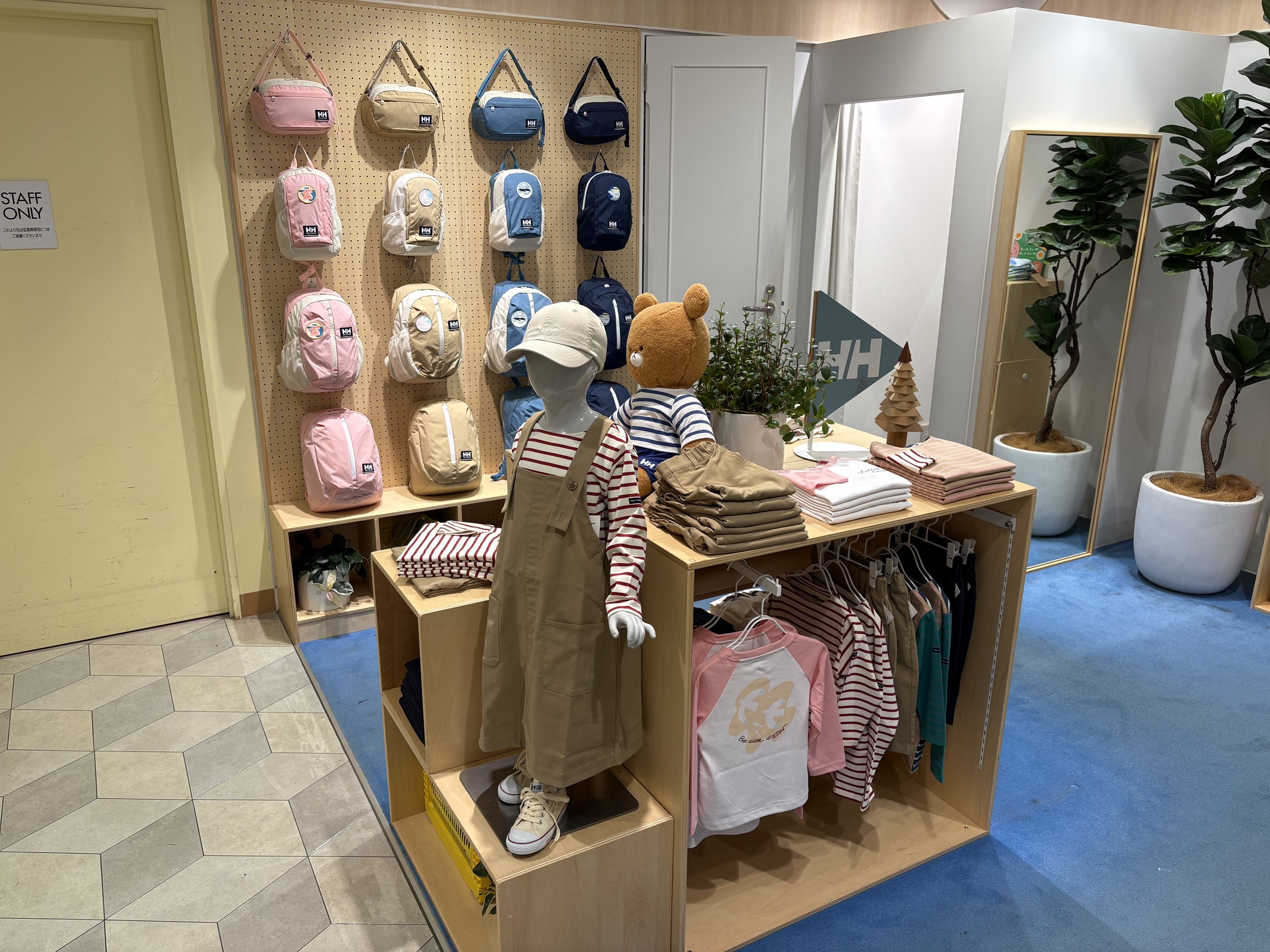 Images THE NORTH FACE kids (ザ・ノース・フェイス キッズ) あべのハルカス
