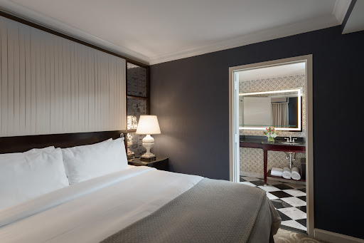 Hamilton Hotel Image