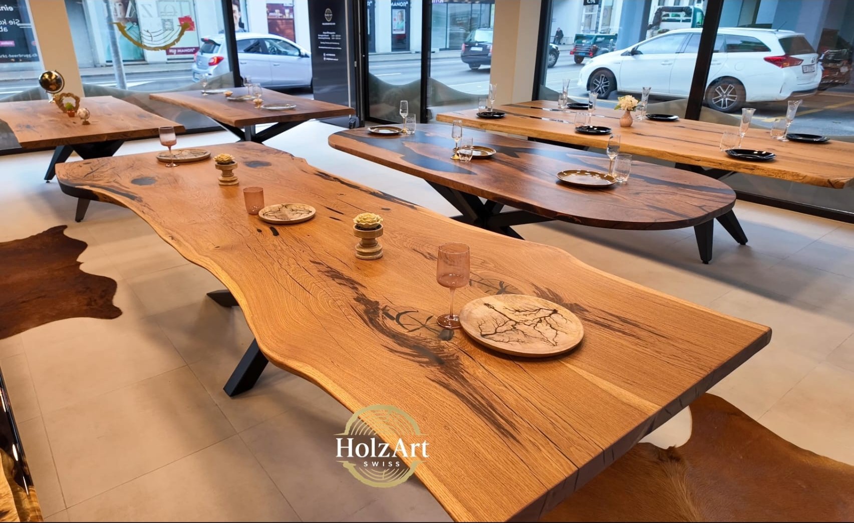 Bilder HolzArt Swiss - handgefertigte Holzmöbel (Tische, Stühle & mehr)