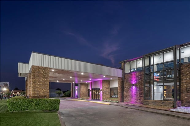 Images SureStay Plus by Best Western Greenwood