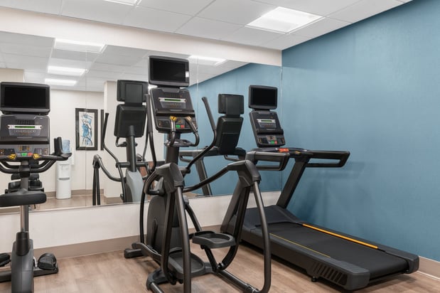 Images Holiday Inn Express & Suites Coralville by IHG