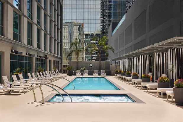 Images Carte Hotel San Diego Downtown, Curio Collection by Hilton