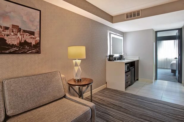 Images Embassy Suites by Hilton Syracuse
