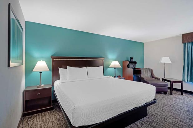 Images Best Western Plus Chicagoland - Countryside