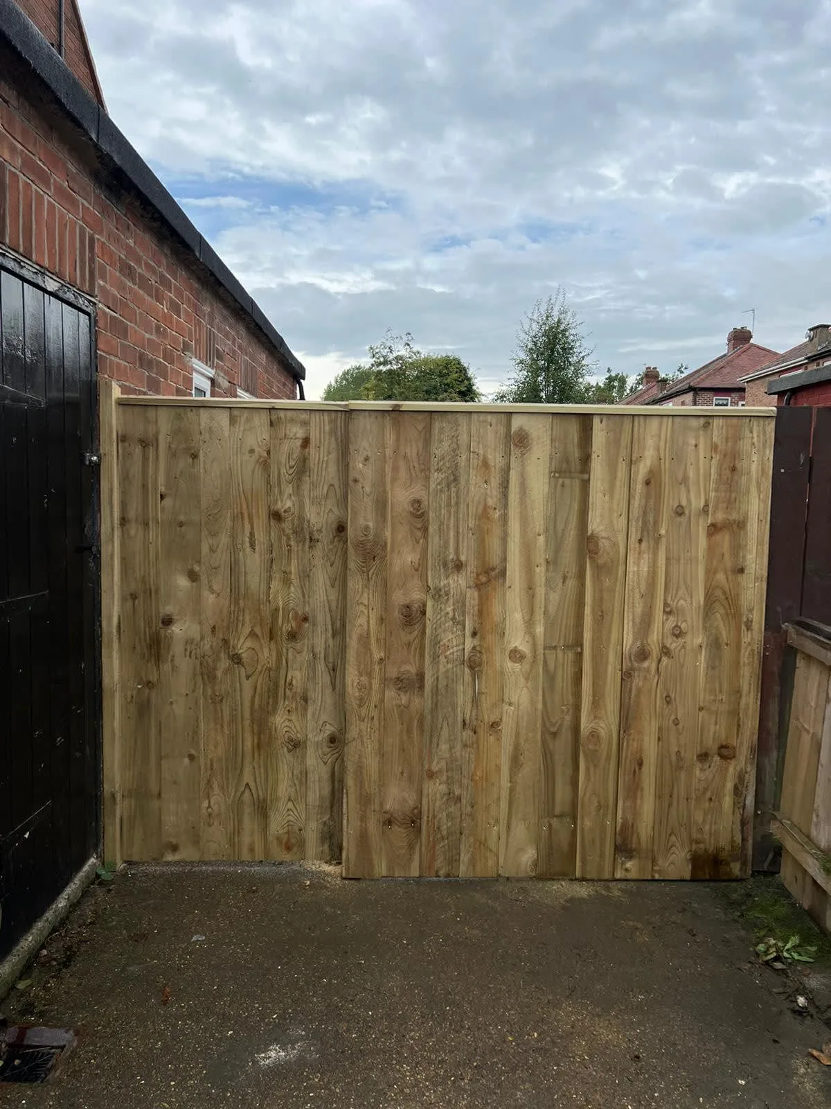 Images Alpha Fencing NE Ltd