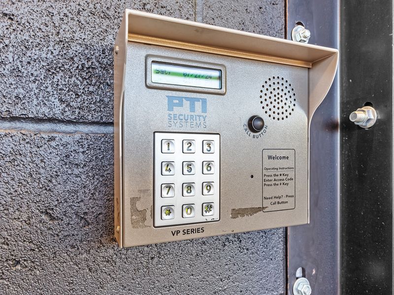 7638 - Keypad