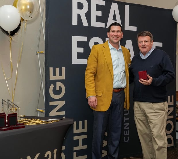 Images CENTURY 21 Topsail Realty