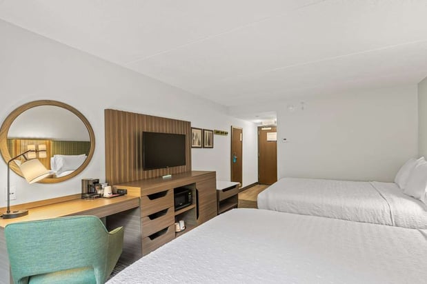 Images Hampton Inn & Suites Lake George