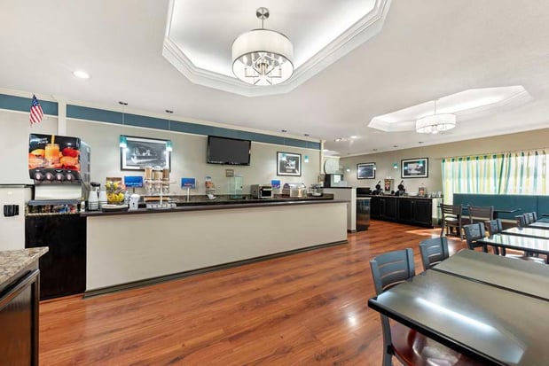 Images Best Western Post Oak Inn
