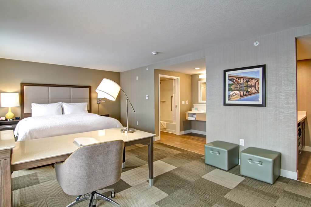 Images Hampton Inn & Suites by Hilton Saskatoon Airport