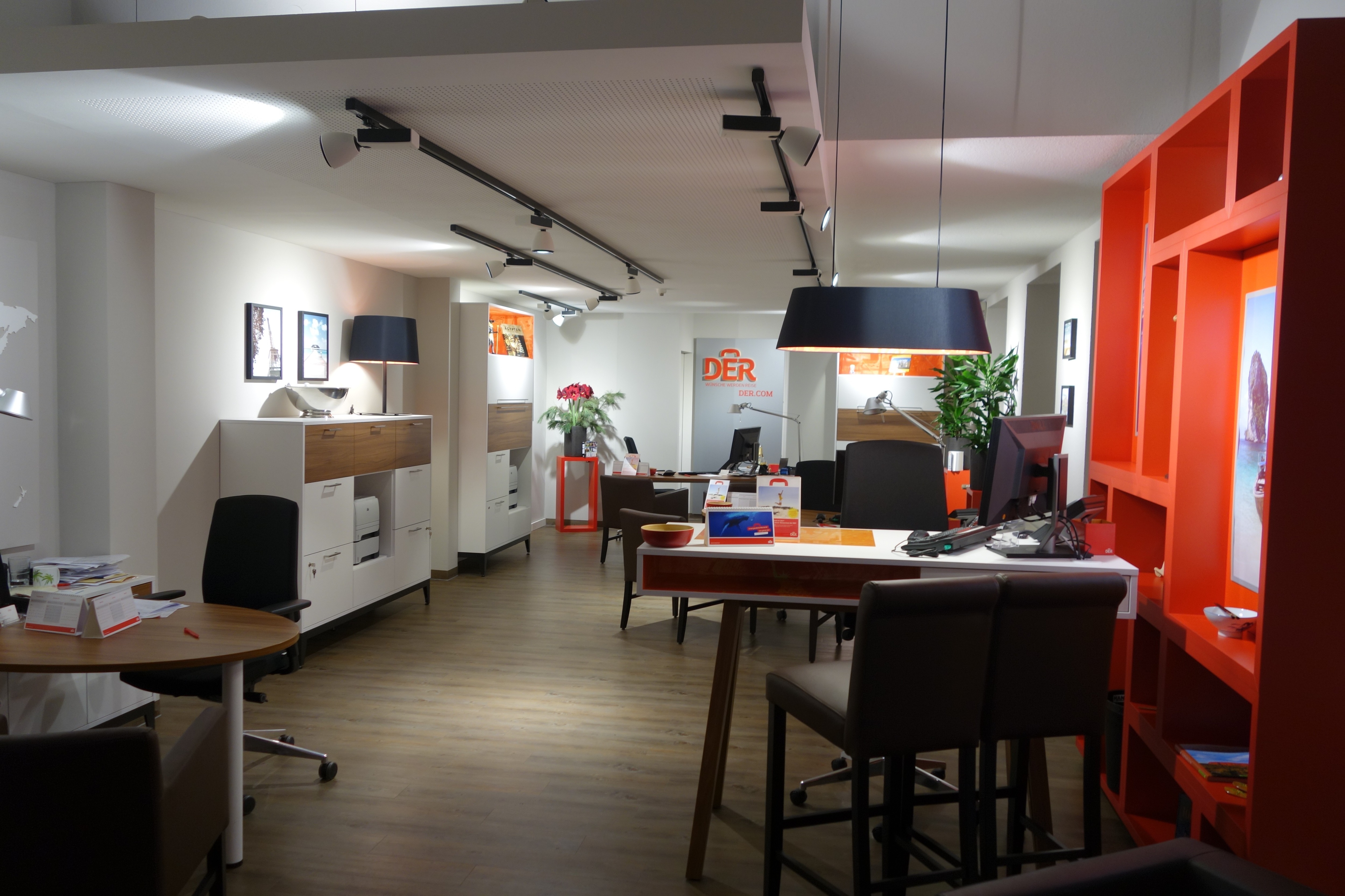 Bilder DERTOUR Reisebüro