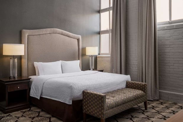 Images Hampton Inn & Suites New Orleans-Convention Center