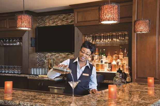 Images Embassy Suites by Hilton Savannah Historic District
