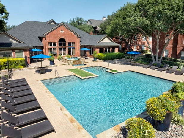 Images Camden Addison Apartments