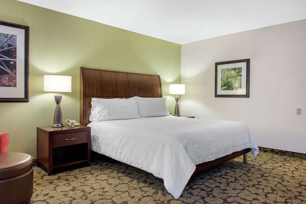 Images Hilton Garden Inn Portland Airport