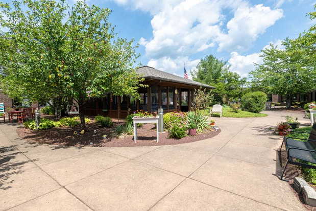 Images RRH Demay Living Center