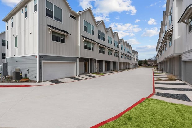 Images Villae ATX Luxury Rental Homes