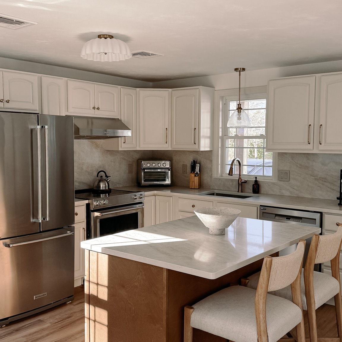 Clover Contracting LLC Image