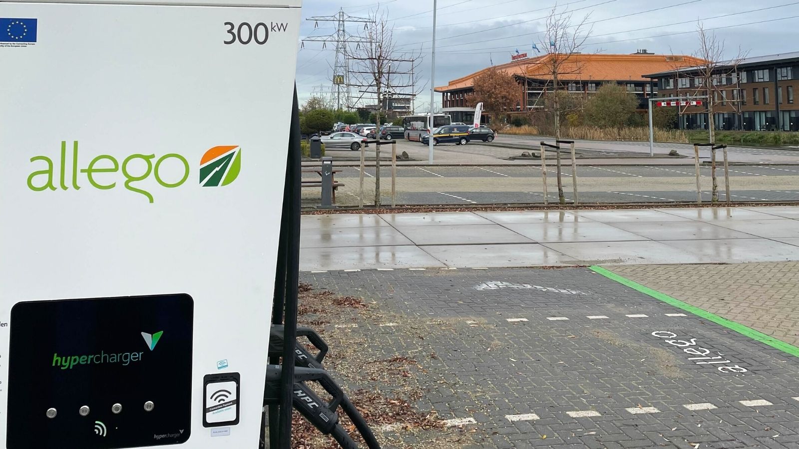 Foto's Allego Charging Station